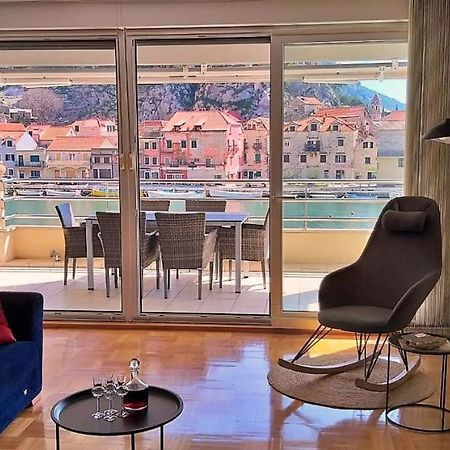 Mitra Zonata Pink Lägenhet Omiš Exteriör bild